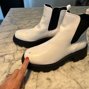 Topshop White Ankle Boots